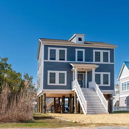 Villa Anchor'S Away - Waterfront, Pet Friendly, Pools!